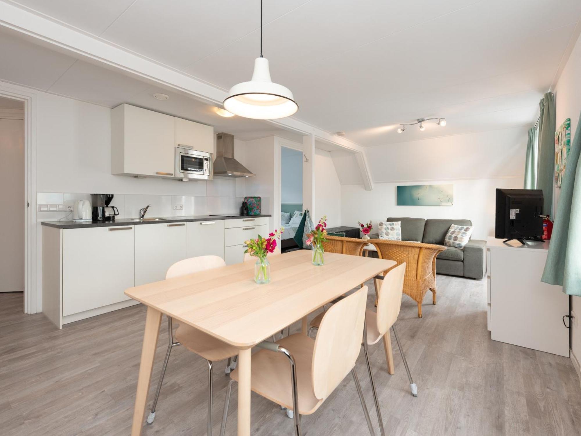 Stunning Apartment In Schoorl North Holland You Can Bike To The Beach Exterior photo